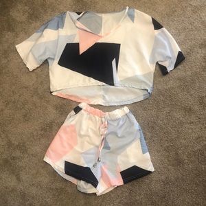 Matching crop set